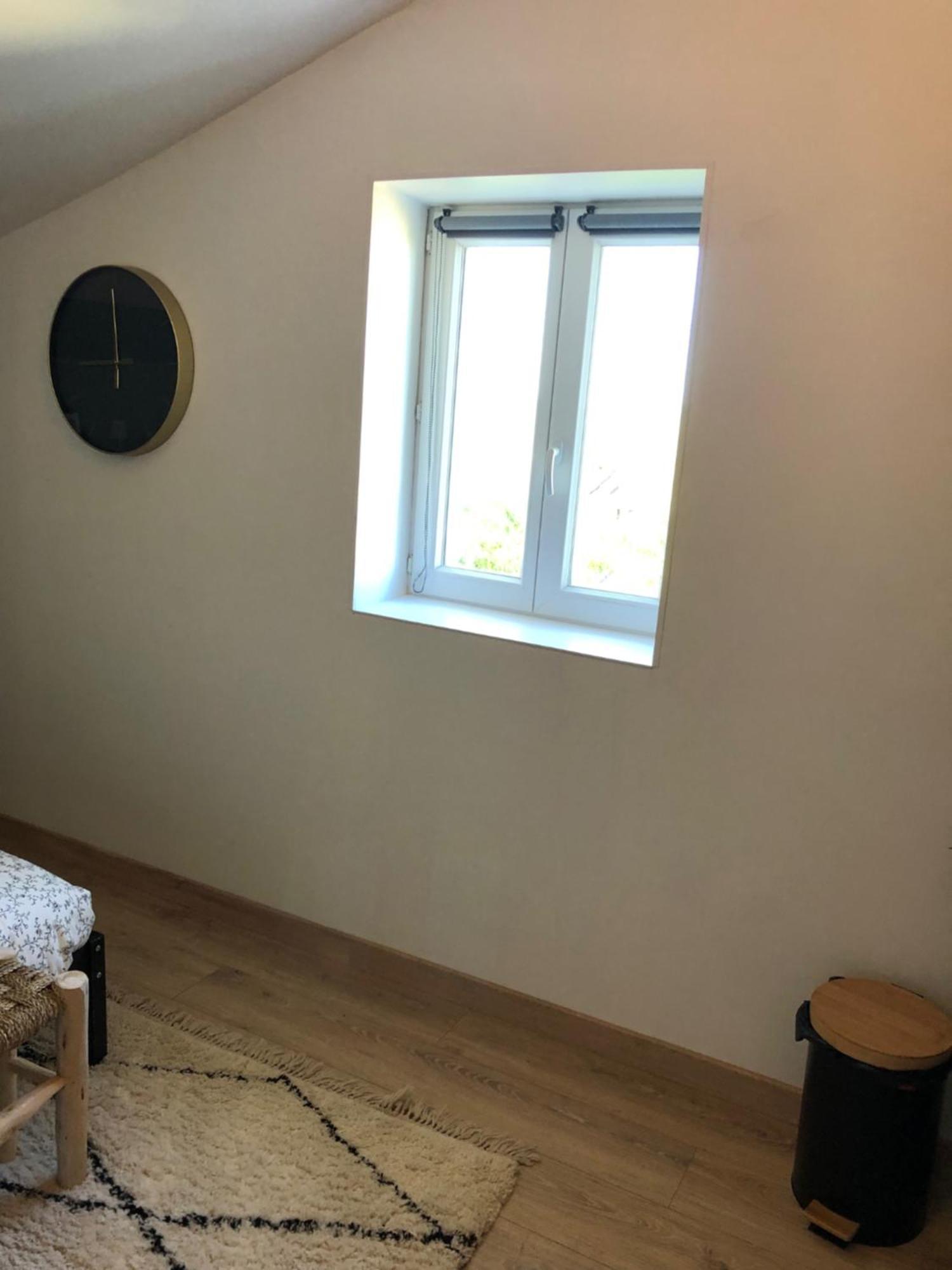 Au Dessus De Chez Nous Bed and Breakfast Doulezon Εξωτερικό φωτογραφία